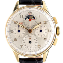 Load image into Gallery viewer, Universal Geneve 52202 Tri-Compax 14K Solid Gold Moonphase Chronograph