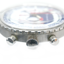 Load image into Gallery viewer, Original Winding Crown for Bulova Stars and Stripes 1979 Vintage Chronograph with Original Milanese Bracelet