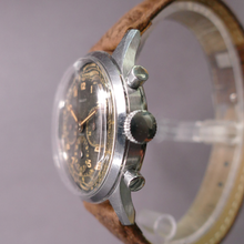 Load image into Gallery viewer, Gallet Vintage Chronograph Crown