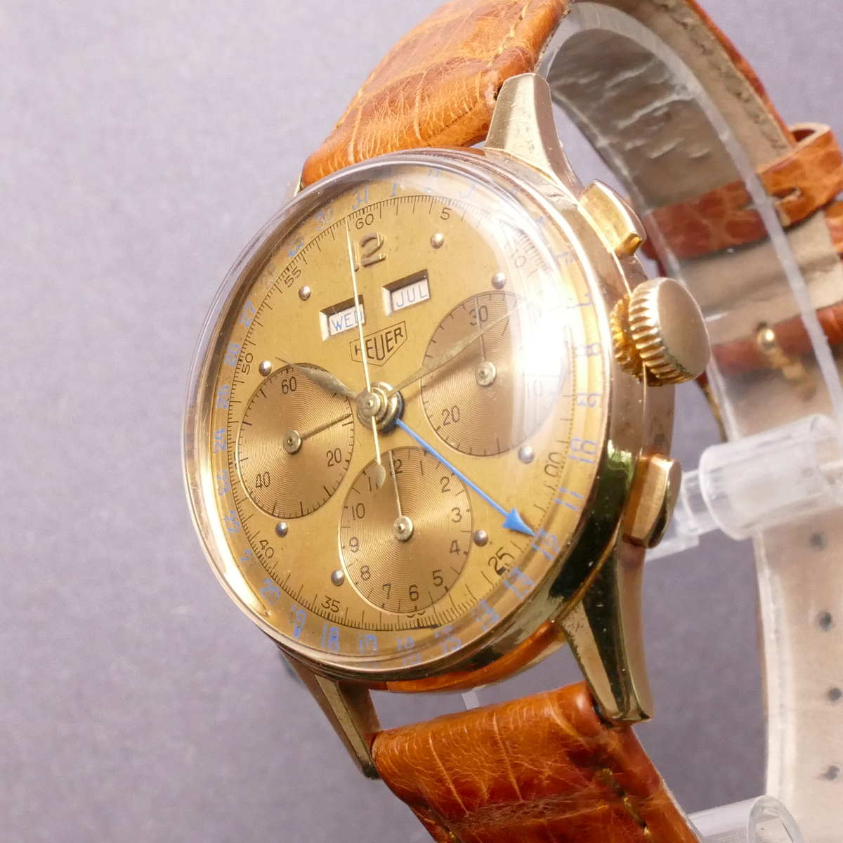 Heuer 2558 LNIB 18K Valjoux 72c Triple Date Vintage Chronograph Watch ...