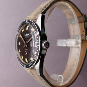 Vintage Tropical Dial on This LeJour Vintage Dive Watch