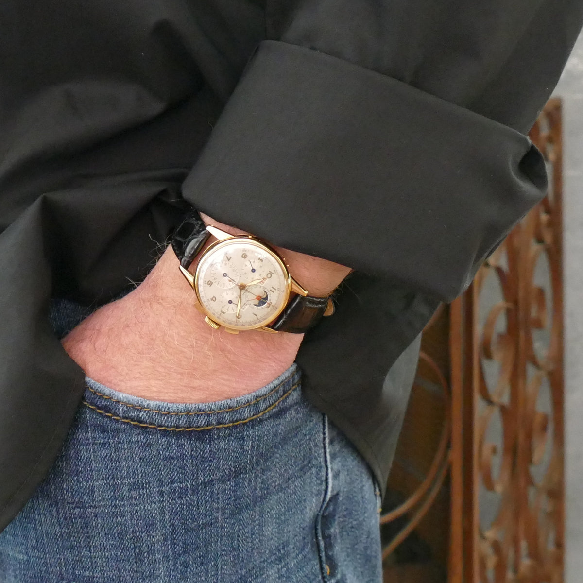 Universal Geneve 14K Tri-Compax 52202 Chronograph – Timeplex