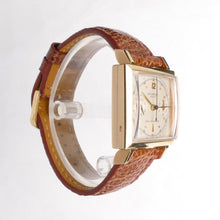 Load image into Gallery viewer, Universal Geneve 12105 Vintage 18K Solid Gold Square Chronograph Watch